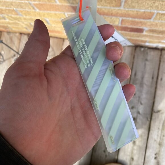 BNWT Off White Arrow Sketch Crewneck Sweater Medium - Picture 9 of 14